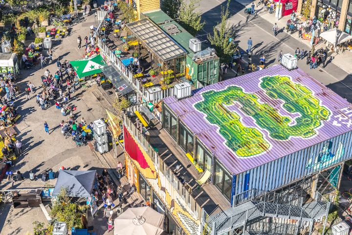 Werksviertel Mitte, Bick von oben aufs Container Collective