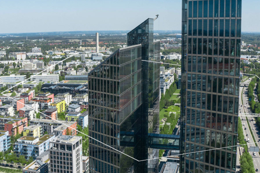 Luftbild der Highlight Towers