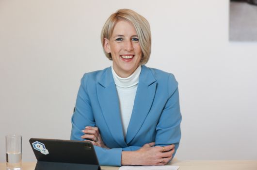 2. Bürgermeisterin Katrin Habenschaden (Bild 2)