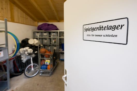 Maxhofen – Spielgeräteschuppen