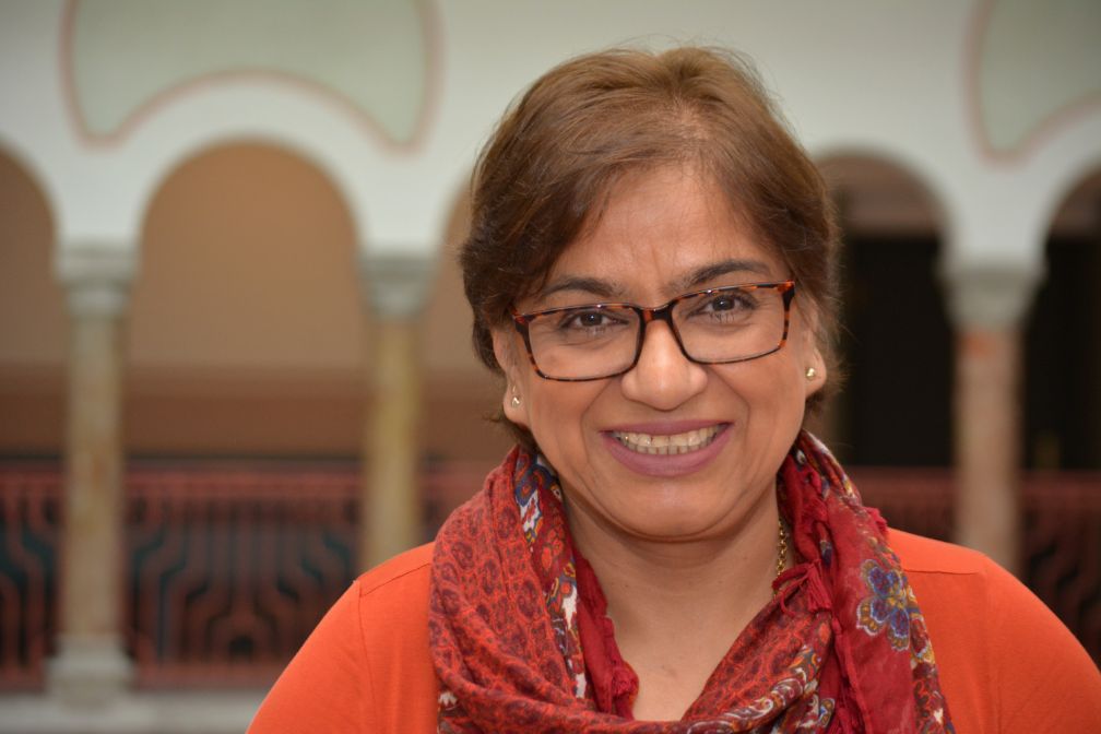 Sheela Waziri - Schulsekretärin