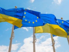 Fahnen EU Ukraine