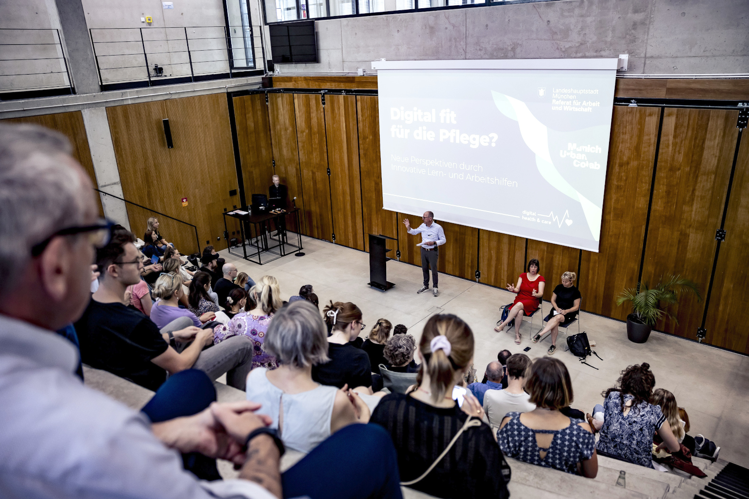 digital health & care Konferenz im Munich Urban Colab, Auditorium