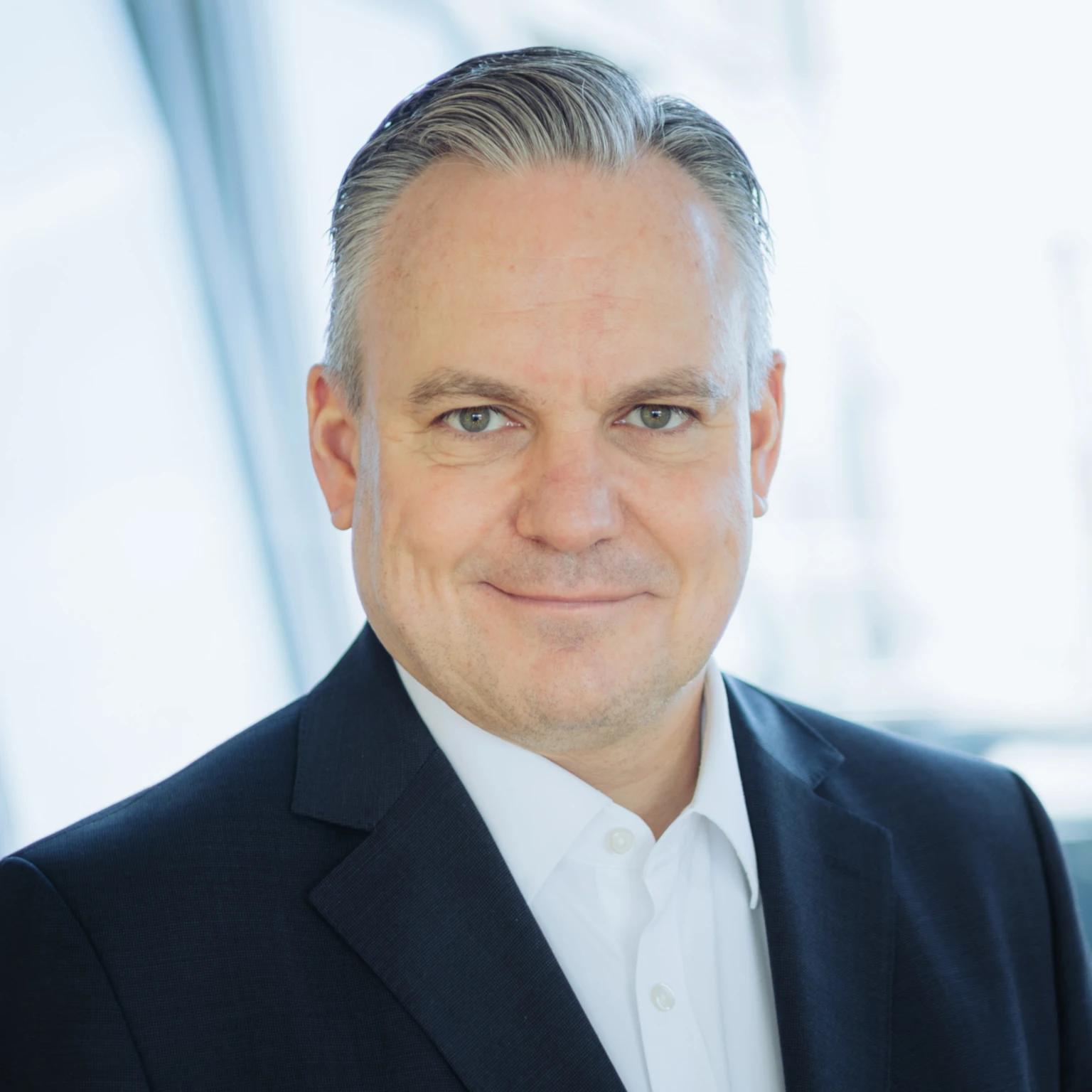 Portrait von Dr. Christian Scharpf