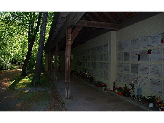 Urnennischen im Waldfriedhof Solln